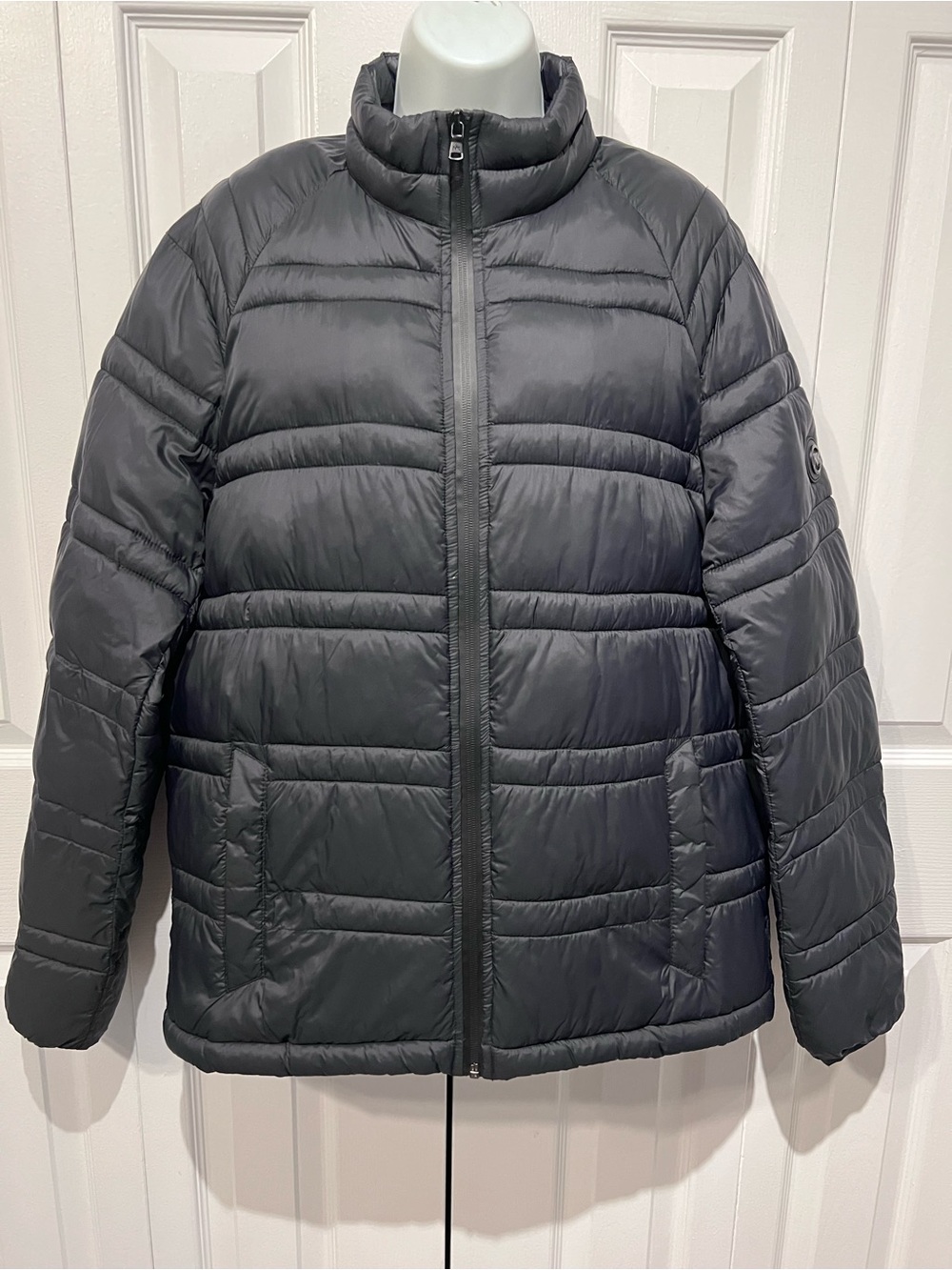 Michael Kors Men’s Black Lightweight Puffer Jacket Size M